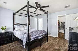 6714 Wicked Oak Ln, Charlotte, NC 28216 - Photo 17