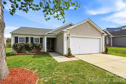 6714 Wicked Oak Lane, Charlotte, NC 28216 - Photo 1