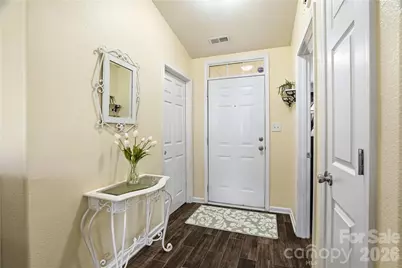 6714 Wicked Oak Lane, Charlotte, NC 28216 - Photo 3