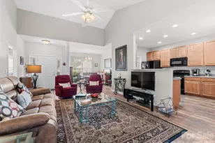 143 Haw River Rd, Fletcher, NC 28732 - Photo 5