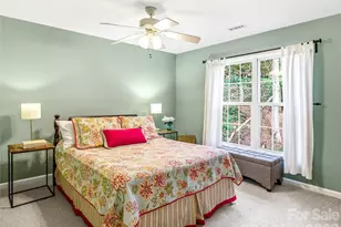 101 Westover Dr, Asheville, NC 28801 - Photo 21