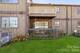 319 Greenville Hwy, Brevard, NC 28712 - Photo 25