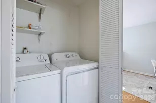 319 Greenville Hwy, Brevard, NC 28712 - Photo 15