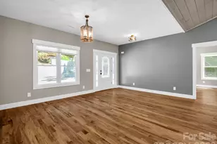 38 Scenic View Dr, Hendersonville, NC 28792 - Photo 5