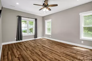 38 Scenic View Dr, Hendersonville, NC 28792 - Photo 17