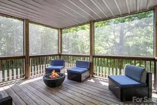 38 Scenic View Dr, Hendersonville, NC 28792 - Photo 41