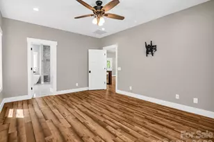 38 Scenic View Dr, Hendersonville, NC 28792 - Photo 17