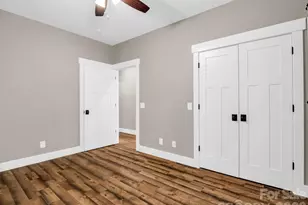 38 Scenic View Dr, Hendersonville, NC 28792 - Photo 23