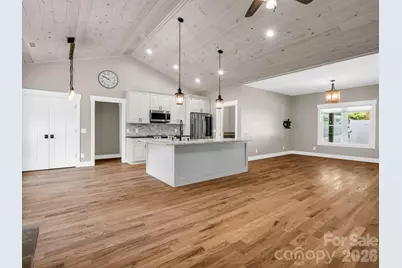 38 Scenic View Drive, Hendersonville, NC 28792 - Photo 9