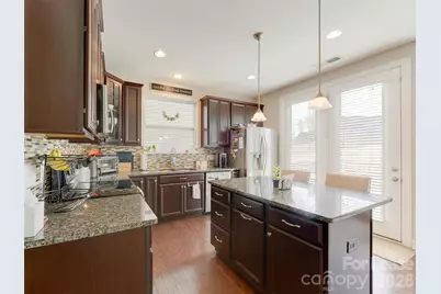 7121 Toxaway Lane, Charlotte, NC 28269 - Photo 7