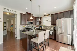 7121 Toxaway Ln, Charlotte, NC 28269 - Photo 9