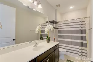 7121 Toxaway Ln, Charlotte, NC 28269 - Photo 33