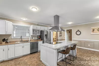 4267 County Home Road, Conover, NC 28613 - Photo 5