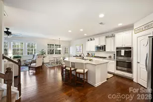 1519 Kilburn Ln, Fort Mill, SC 29715 - Photo 9