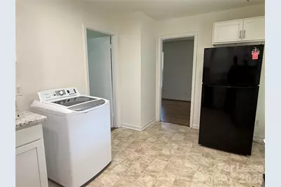 4629 Cinderella Road, Charlotte, NC 28213 - Photo 5