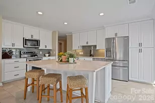 22 Honeysuckle Ln, Clover, SC 29710 - Photo 11