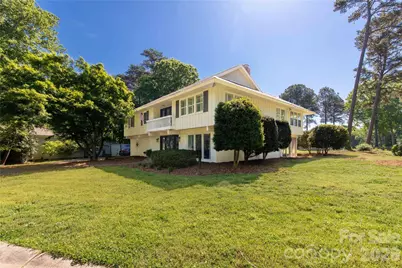 22 Honeysuckle Lane, Lake Wylie, SC 29710 - Photo 7