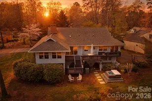 22 Honeysuckle Ln, Clover, SC 29710 - Photo 3