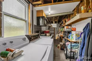 110 Houston St, Hendersonville, NC 28792 - Photo 33