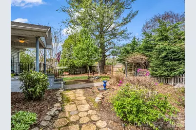 110 Houston Street, Hendersonville, NC 28792 - Photo 1