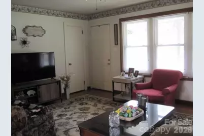 1836 31st Street NE, Hickory, NC 28601 - Photo 5