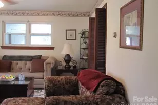 1836 31st St NE, Hickory, NC 28601 - Photo 7