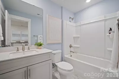 9721 Munsing Drive, Charlotte, NC 28269 - Photo 29