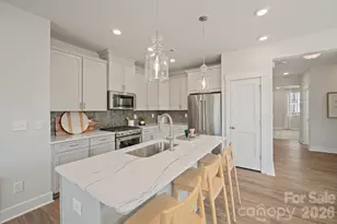 9721 Munsing Dr, Charlotte, NC 28269 - Photo 9