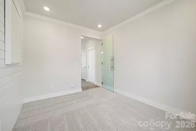 9721 Munsing Drive, Charlotte, NC 28269 - Photo 13