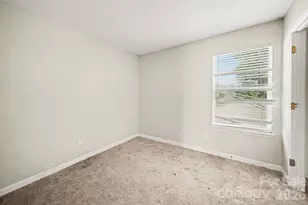 2900 Silkstream Ln, Charlotte, NC 28262 - Photo 11