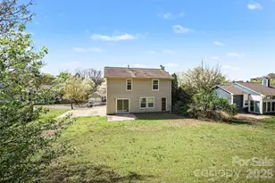 2900 Silkstream Ln, Charlotte, NC 28262 - Photo 17