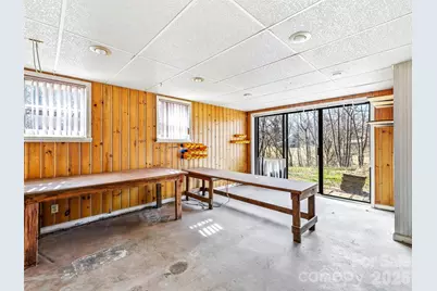 7 Nelson Road, Hendersonville, NC 28791 - Photo 21