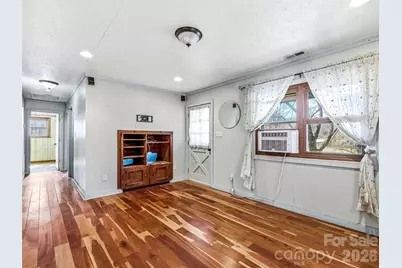 7 Nelson Road, Hendersonville, NC 28791 - Photo 7