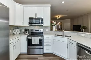 806 Canoe Song Rd, Fort Mill, SC 29708 - Photo 13