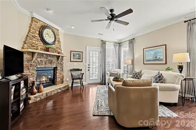 10433 Royal Winchester Drive, Charlotte, NC 28277 - Photo 5