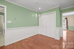 7737 Ridgeloch Pl, Charlotte, NC 28226 - Photo 5