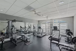 400 N Church St, Charlotte, NC 28202 - Photo 21