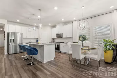 9842 Festival Way, Charlotte, NC 28215 - Photo 5