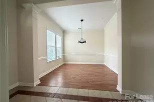 9315 Rosalyn Glen Rd, Cornelius, NC 28031 - Photo 3