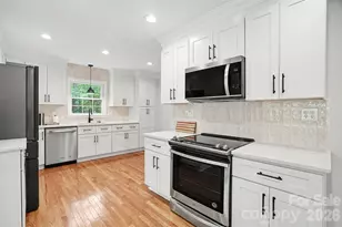 1700 Quail St, Charlotte, NC 28214 - Photo 9