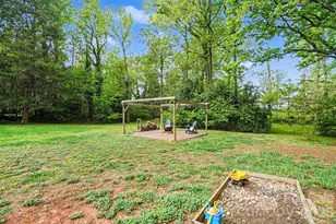 1700 Quail St, Charlotte, NC 28214 - Photo 33