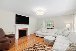 1700 Quail St, Charlotte, NC 28214 - Photo 3