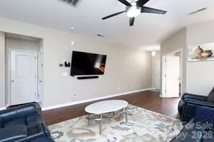 814 Summerlake Dr, Fort Mill, SC 29715 - Photo 5