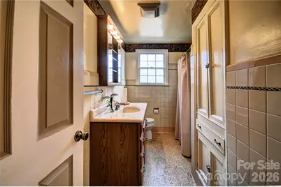 492 S Main Street, Waynesville, NC 28786 - Photo 17
