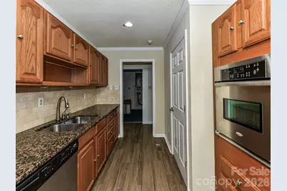 916 Lakewood Drive, Matthews, NC 28104 - Photo 15