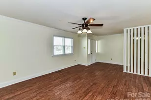 916 Lakewood Dr, Matthews, NC 28104 - Photo 9