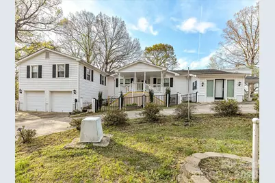 916 Lakewood Drive, Stallings, NC 28104 - Photo 1