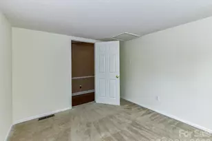 916 Lakewood Dr, Matthews, NC 28104 - Photo 37