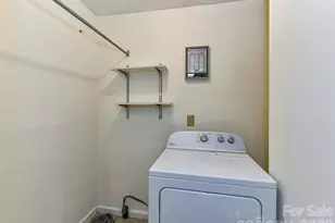 916 Lakewood Dr, Matthews, NC 28104 - Photo 39