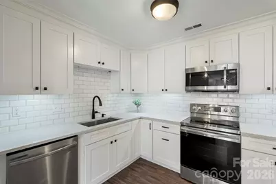 1032 Churchill Downs Court #J, Charlotte, NC 28211 - Photo 11